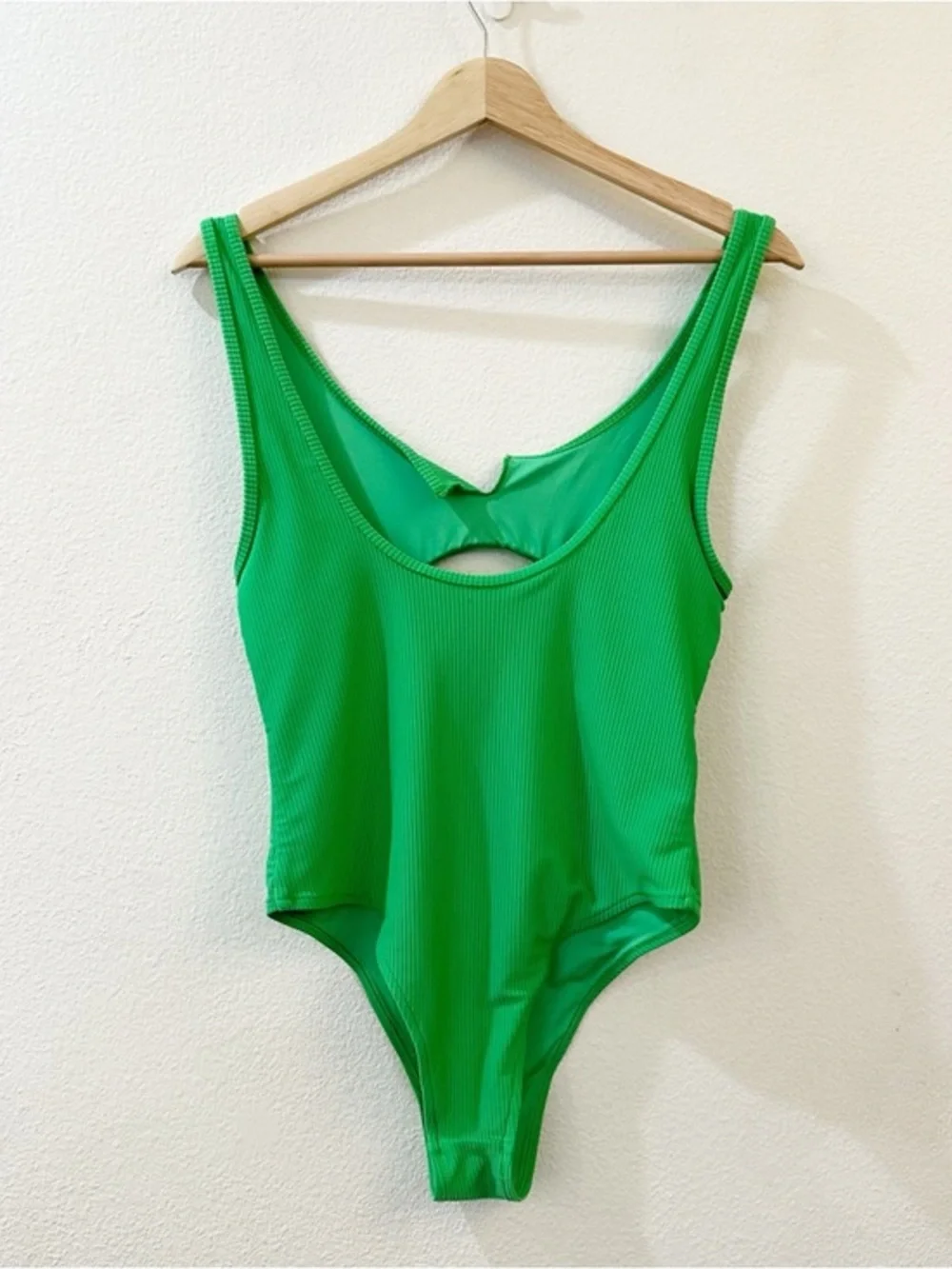 Frankies Bikinis frankies bikinis